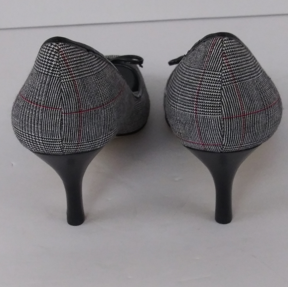 Kelly & Katie peep toe heels women size 8M - Picture 6 of 8